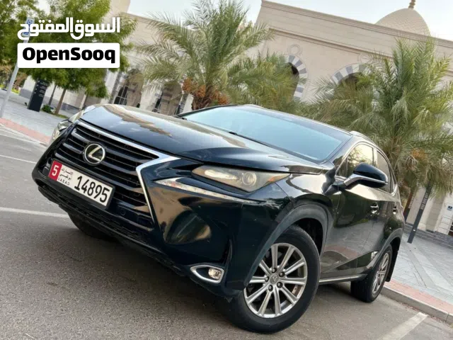 2015 لكزس NX Standard