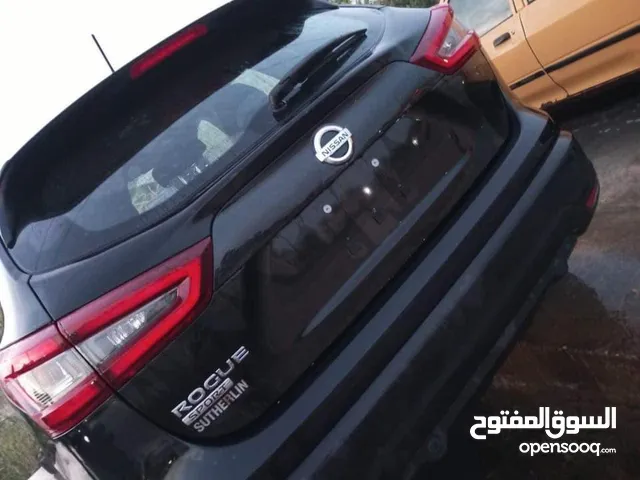 Used Nissan Rogue in Dhi Qar