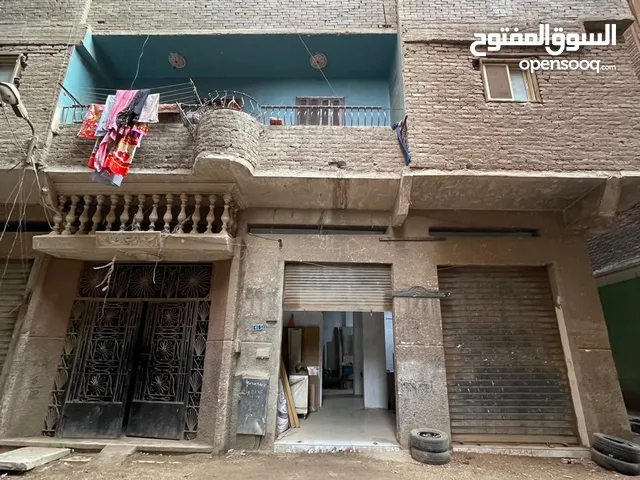 150 m2 3 Bedrooms Townhouse for Sale in Giza Omrania