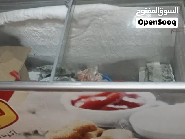 فريزر كبير واسعه