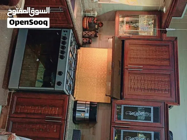 شقة طابق اول هندسي يمين التاسعه جمعيات رقم العماره 56