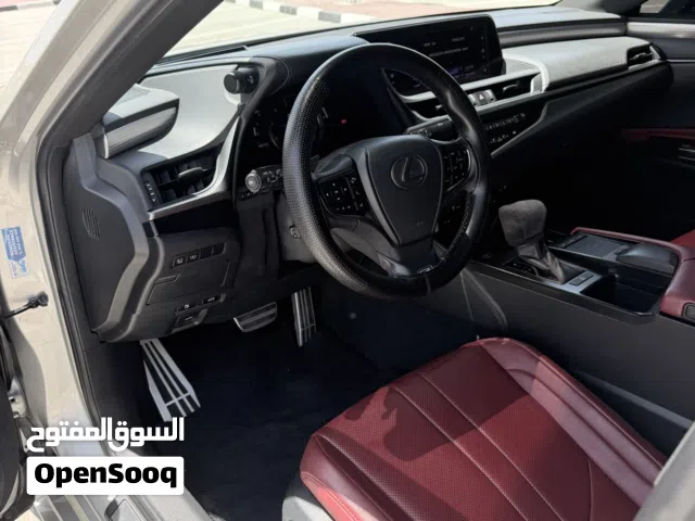Used Lexus ES in Ajman