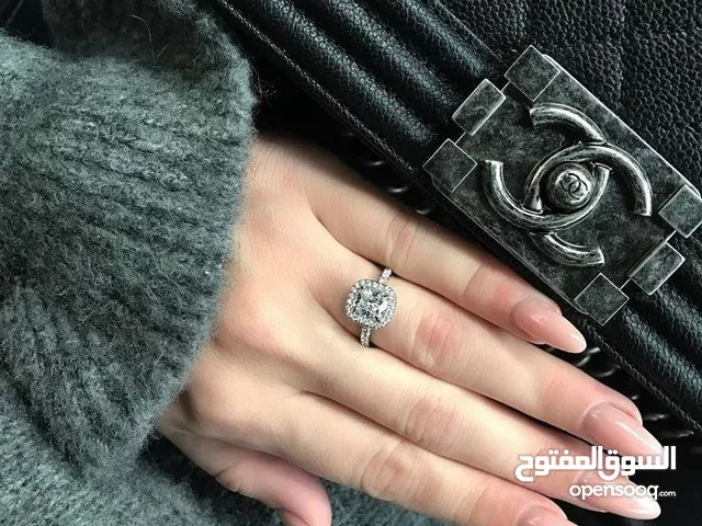 تميزي محبس نسائي مرصع بالزاركون الابيض الراقي