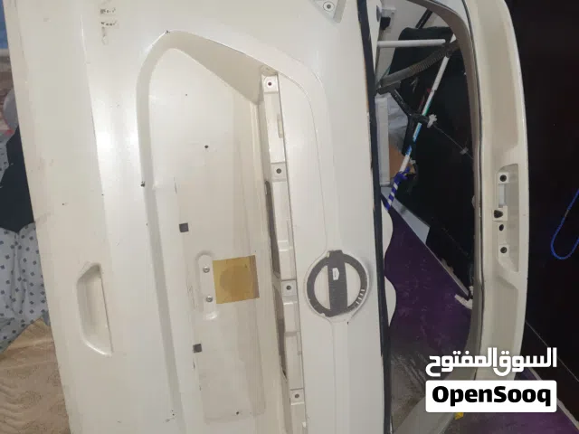 باب خلفي جيب نيسان RX