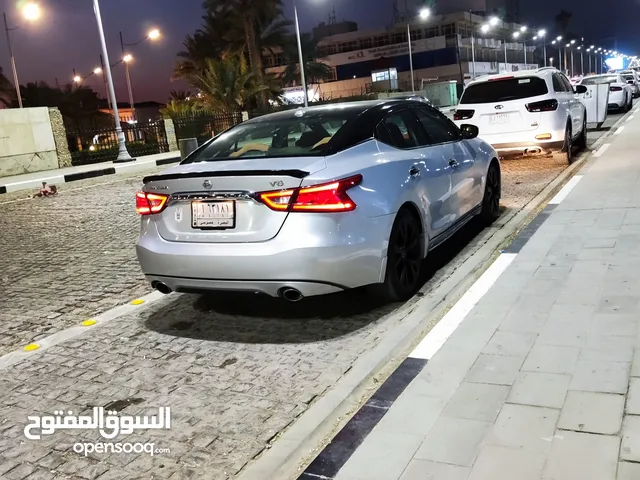 Used Nissan Maxima in Basra