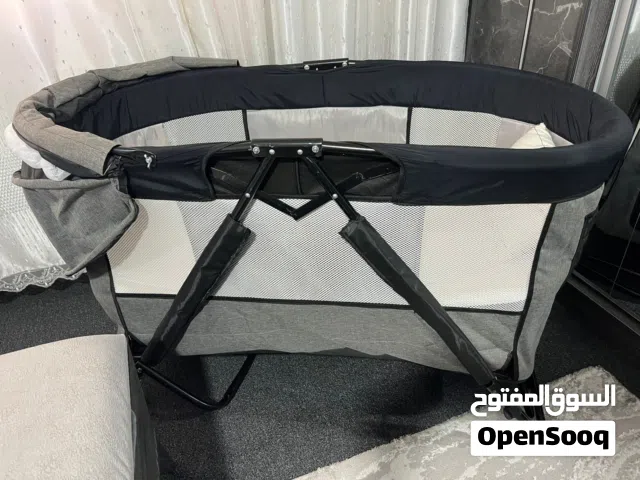 تخت بيبي جديد غير مستعمل
