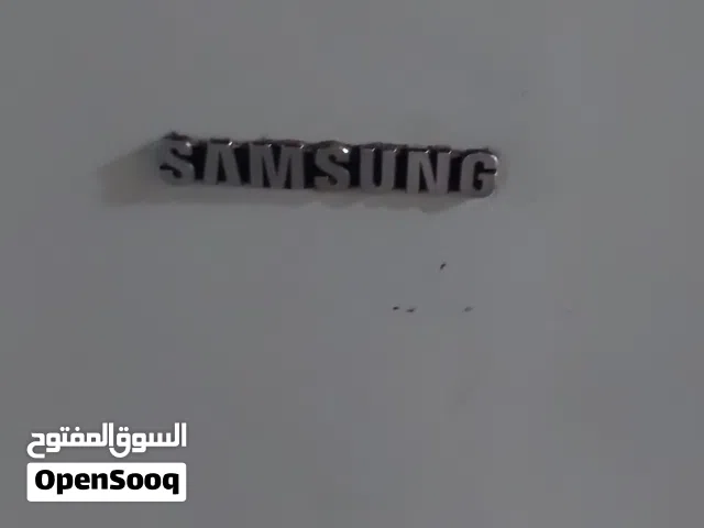 ثلاجة سامسونجSAMSUNG و ثلاجة انيام eniem مستعملة في حالة حسنة و تعمل بشكل ممتاز (الخرايسية العاصمة)