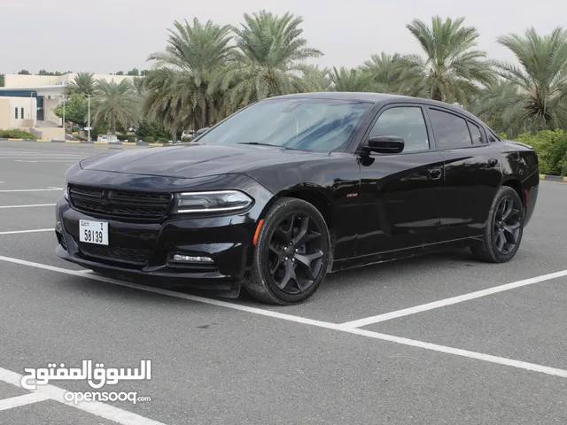 Dodge Charger 2017 in Sharjah