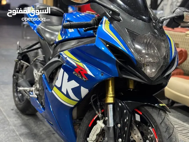 سوزوكي 750