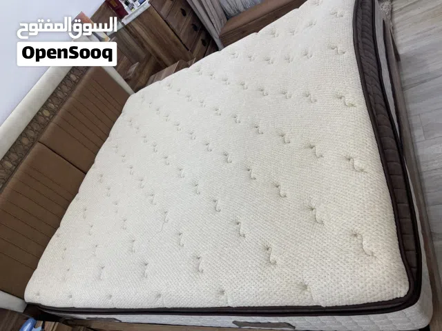 دوشك نفرين اسفنجي طبي تركي  طبقتين الطبقة العليا قطن 100 بالمية ومقاوم للرطوبة والفطريات