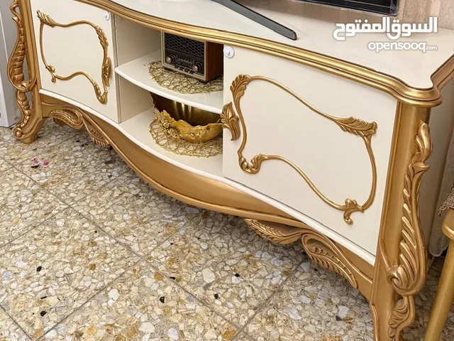 طقم بوفيه كلاسيكي مكون من 3 قطع