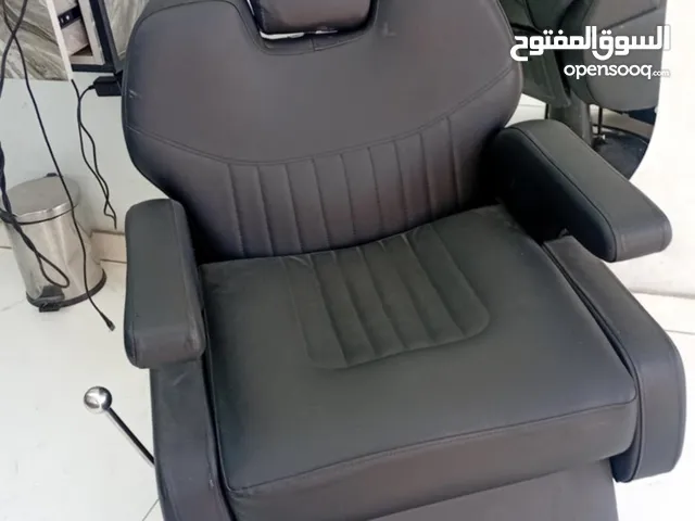 عده صالون كامله للبيع بسعر مغري للأستفسار الموقع المقابلين الشرا بقصرش معه ابدا