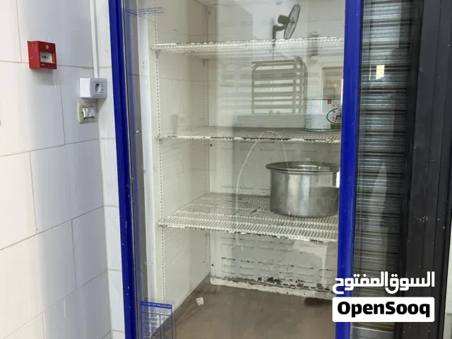 ثلاجة ببسي للبيع