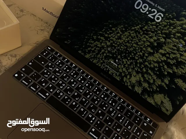 لابتوب ماك بوك آير MacBook Air مقاس 13 بوصة مع رقاقة Apple M1