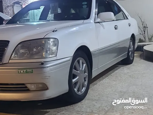 Used Toyota Crown in Basra