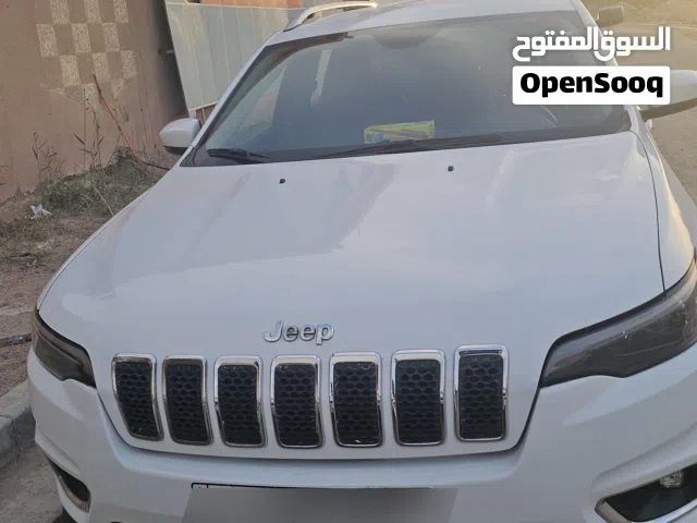 جيب شيروكي ( بزون ) موديل 2020 محرك 2.4L