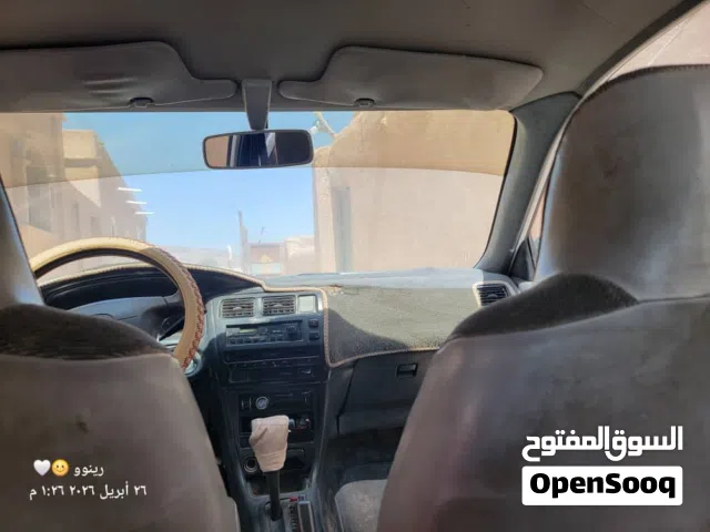 2000 تويوتا كورولا XSE