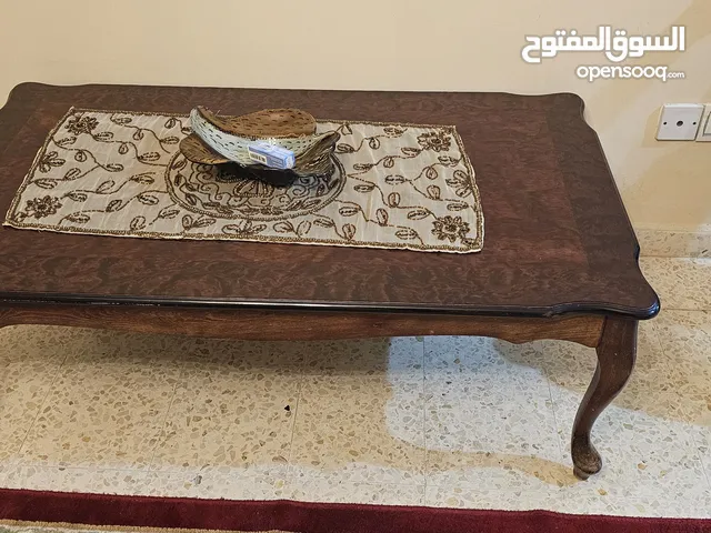 طاولة غرفة معيشة ، جلوس خشب للبيع