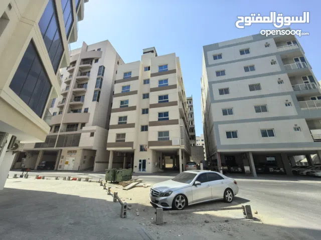 200 m2 5 Bedrooms Apartments for Sale in Muharraq Hidd