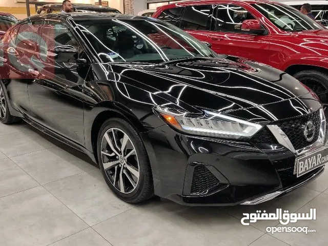 Nissan Maxima
