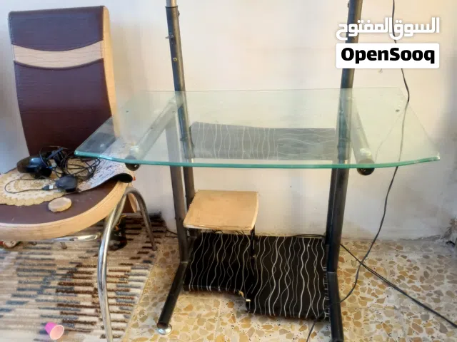 ميز لابتوب أو حاسبه