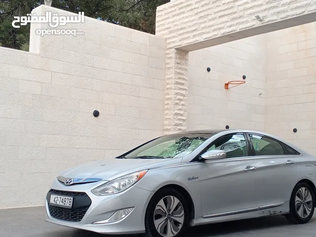 هونداي سوناتا وارد امريكا هايبرد للبيع موديل (2015) فل اضافات