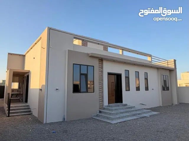 275 m2 4 Bedrooms Townhouse for Sale in Al Batinah Rustaq