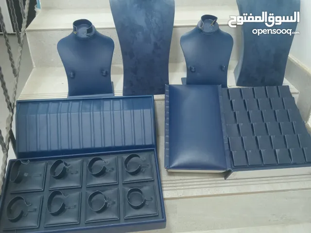 لبيع مستلزمات محلات مجوهرات