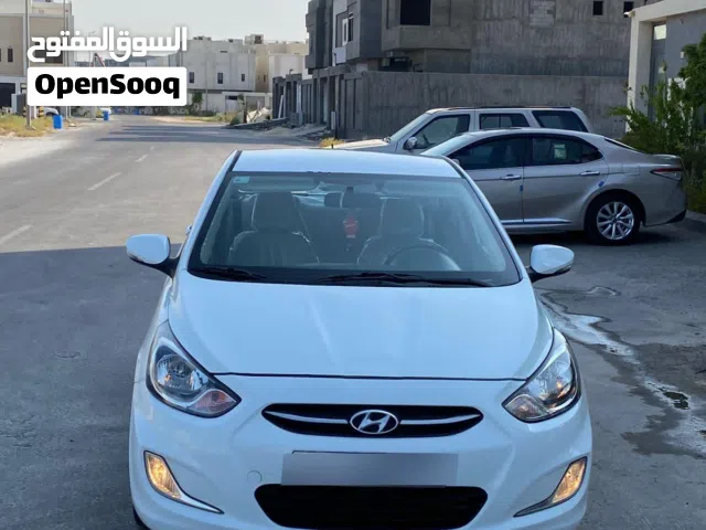 للبيع كاش أو أقساط هيونداي اكسنت موديل 2014 ما شاء الله بحالة ممتازة جدا