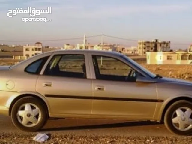 Used Opel Vectra in Zarqa
