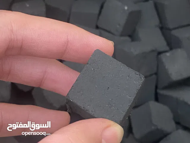 فحم جوز الهند مكعّب – جودة عالية للتصدير والشيشة