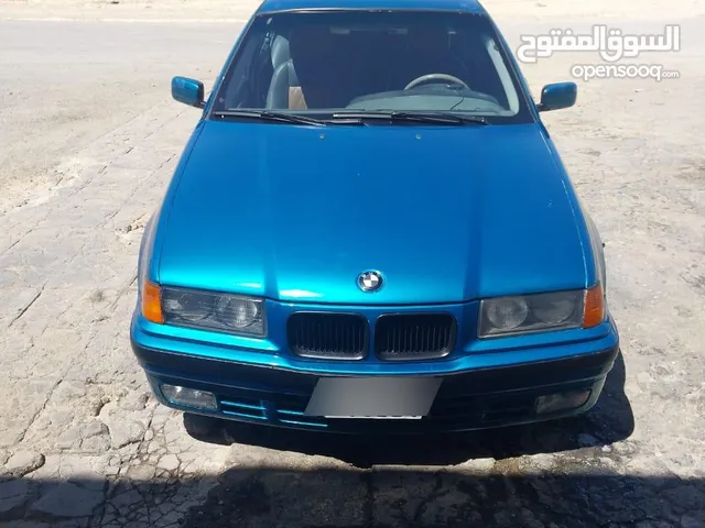 bmw وطواط للبيع او البدل 320