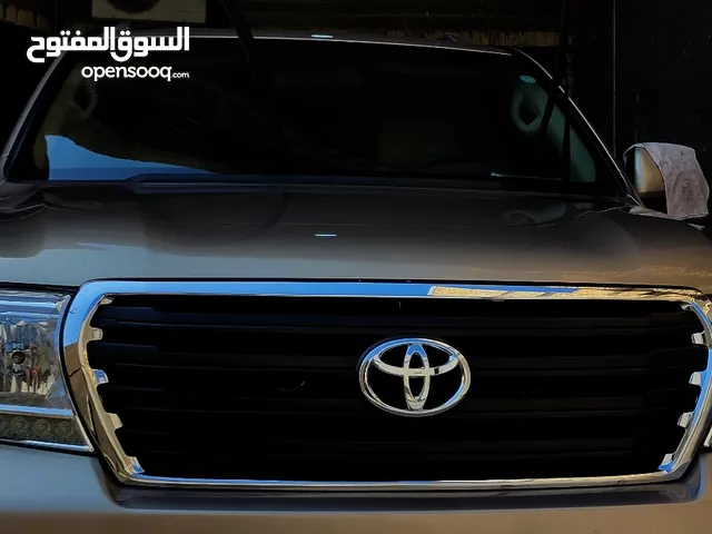 Toyota Land Cruiser 2012 in Basra