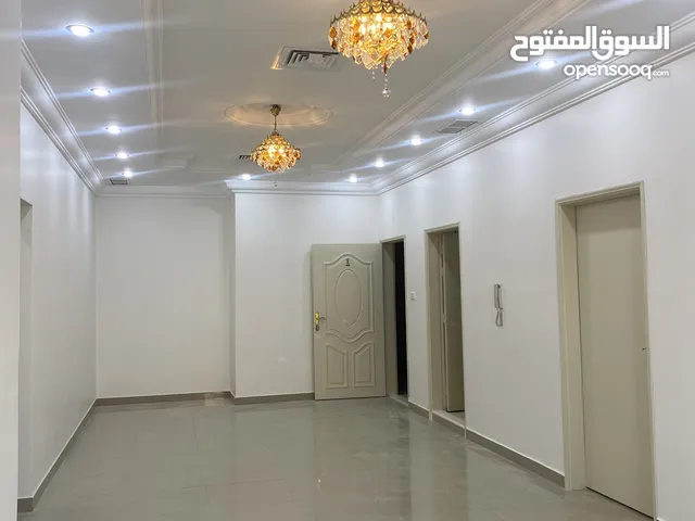 200 m2 3 Bedrooms Apartments for Rent in Kuwait City Jaber Al Ahmed