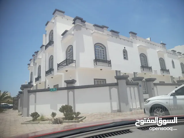340m2 More than 6 bedrooms Villa for Rent in Muscat Al Mawaleh