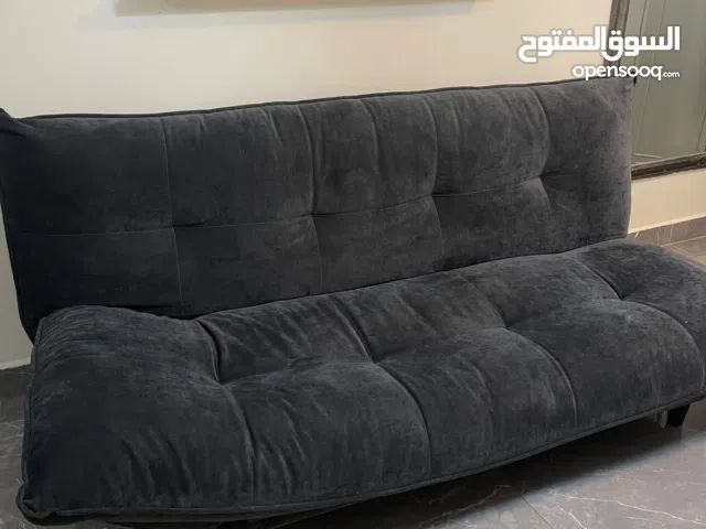 كنبة كرسي و تنفع تصير سرير بجوده ممتازه