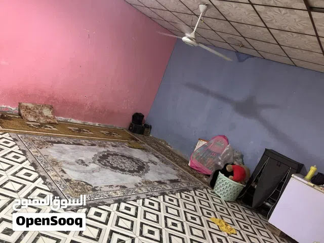 300 m2 2 Bedrooms Townhouse for Sale in Basra Zubayr