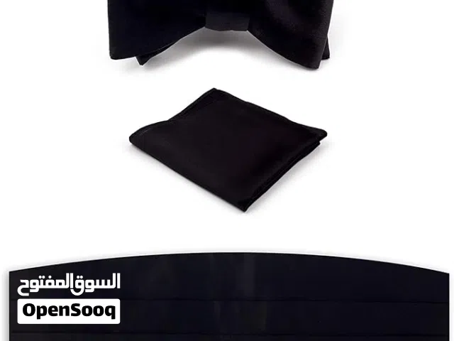 طقم ثلاث قطع - ربطة عنق فراشة و حزام خصر و منديل جيب Pierre Cavelli