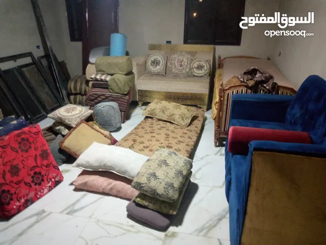 اغراض بيتي بحاله ممتازه للبيع بسعر مغري جدا