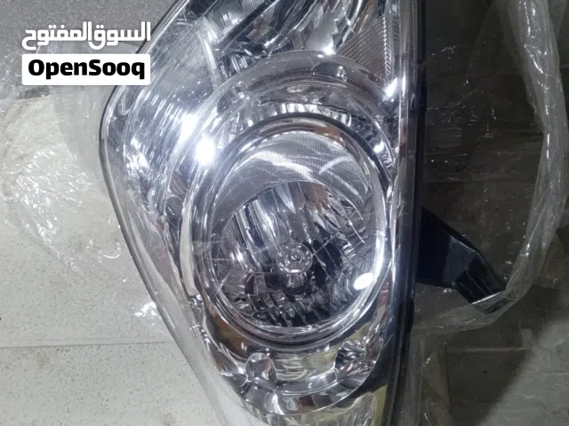 موجود ضو امامي جهة السايق H1 ضو ستريكس