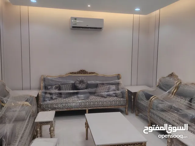 فني تكيف وتبريد في الخميس مشيط تاسيس تركيب صيانة غسيل فك وتركيب مكيفات اسبليت دولاب  فني الباكستاني