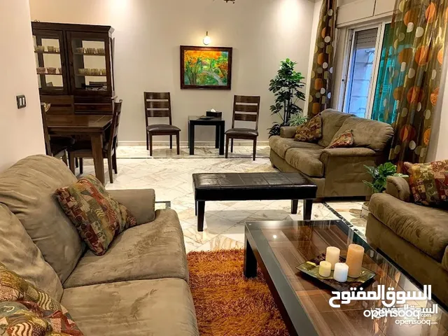 شقة مفروشة للايجار في عمان منطقة. الرابية منطقة هادئة ومميزة جدا