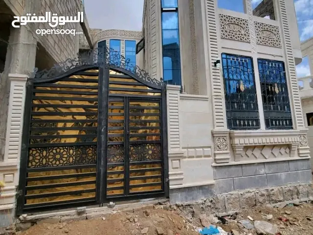 4m2 More than 6 bedrooms Villa for Sale in Sana'a Ar Rawdah