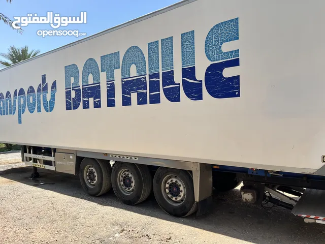 للبيع مقطوره براد شيرو
