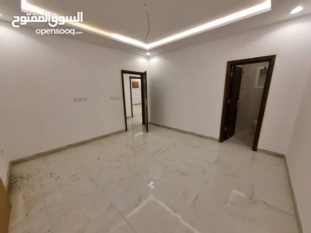 190 m2 3 Bedrooms Apartments for Rent in Jeddah Al Manar