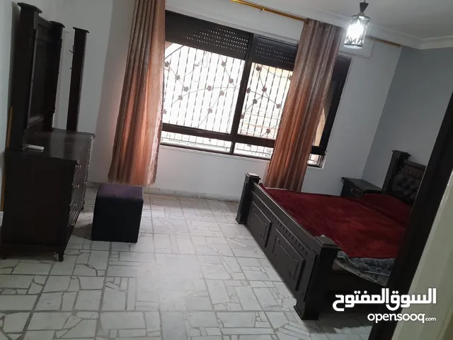 ستوديو مفروش للايجار الصويفية بجانب افنيو مول