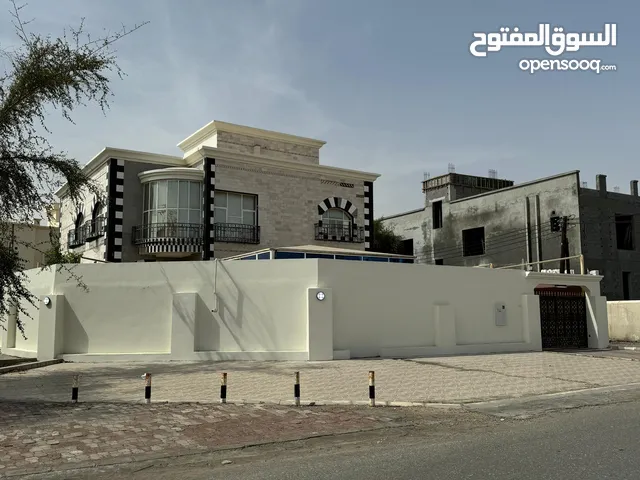 337 m2 5 Bedrooms Villa for Sale in Muscat Al Mawaleh