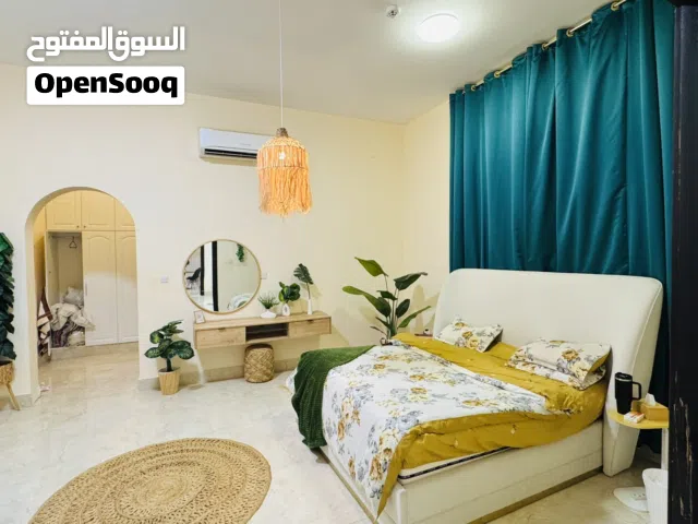 غرفة كاملة كلها من هوم سنتر عفش اكثر من 6500 مشتريه بحالة جيدة ، full room