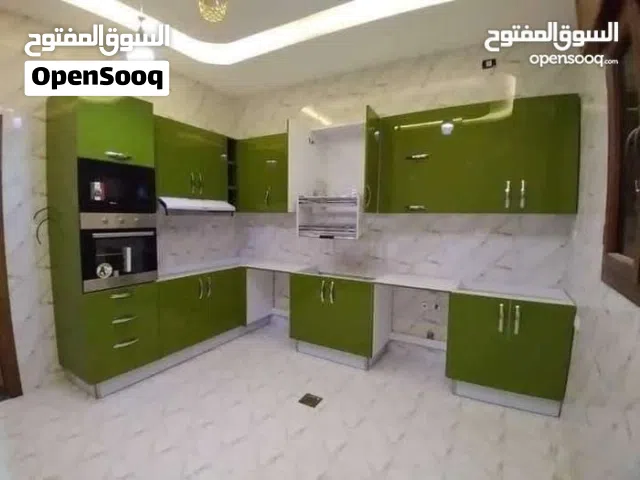 فني مختص فك وتركيب وصيانة المطابخ والديكورات 5543