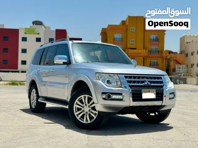 2017 Mitsubishi Pajero GLS